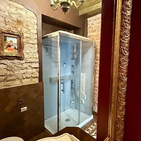 Pilies8 Luxury Apartment Vilnius