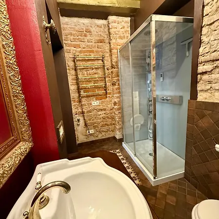 Pilies8 Luxury * Vilnius